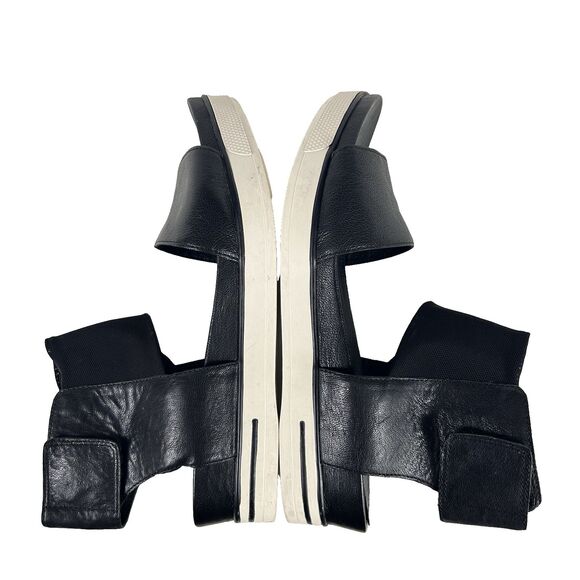Eileen Fisher  Spree Sandal 9 1/2 Black Leather Flat Stretch Strap Closet Staple - Picture 6 of 9